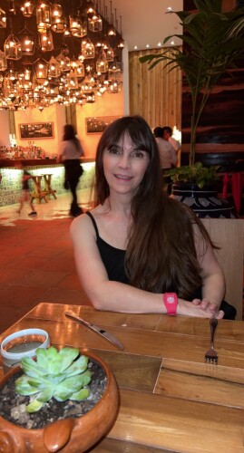 Elizabeth Guzman Profile