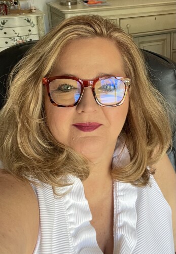 Suzette Mujica Profile