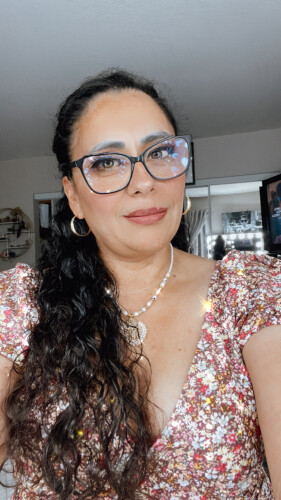 Esmeralda Vallesteros Profile