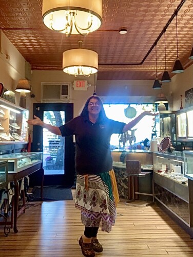 Connie Rovigo Profile