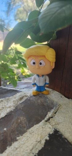 Robert Garcia Profile