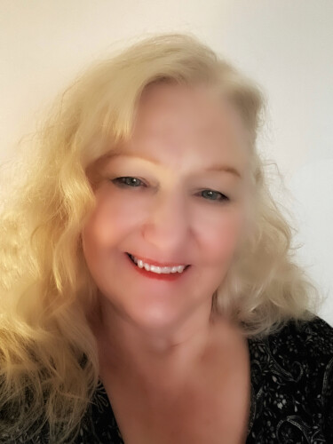 Teresa Hoeschen Profile