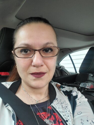 Aline Martinian Profile