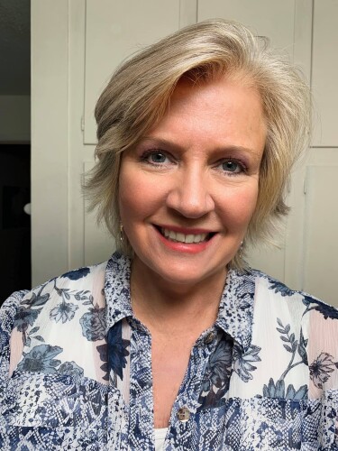 Deborah Lochridge Profile