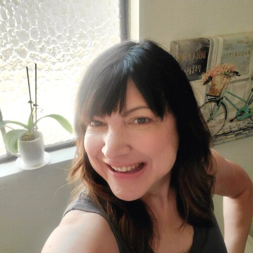 Linda Taylor Profile