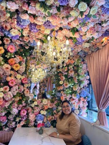 Roanet FitzGerald Profile