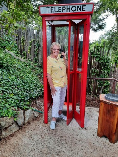 Kathy Dustin Profile