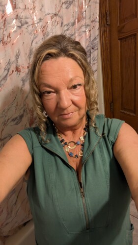 Susan Reynolds Profile