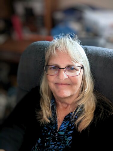 Deborah Brenholt Profile