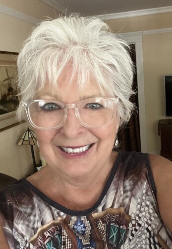 Willemina Alvarez Profile