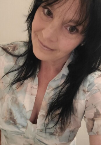 Jennifer Harris Profile