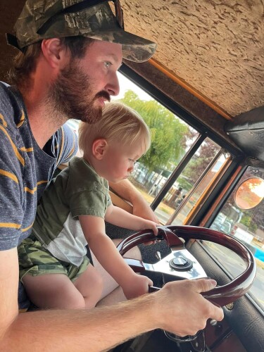 Austin Starnes Profile