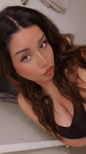 Daisy Escobar Profile