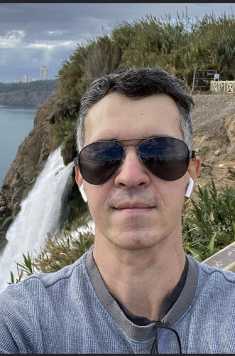 Ronaldo Correia Profile