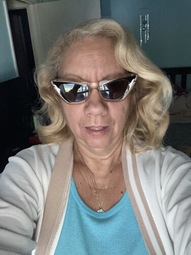 Lynette Gonzalez Profile