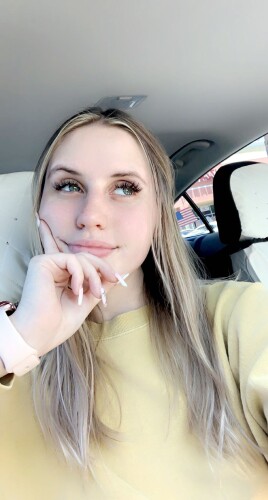 Chelsea Mack Profile