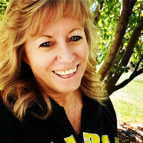 Kelly MacDonald Profile