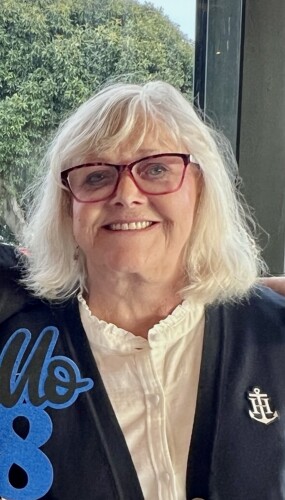 Ingrid Thomas Profile