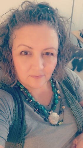 ROBIN BAILEY Profile