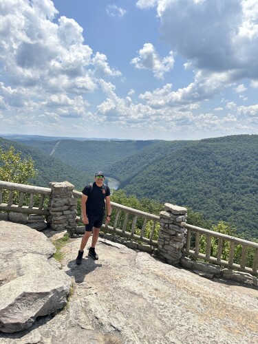 Ervey Sanchez Profile