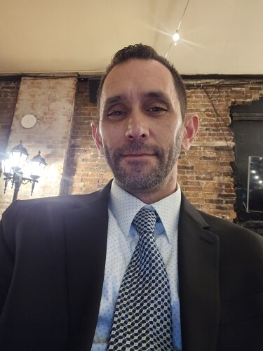 Phillip Flores Profile