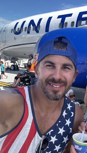 Vitaliy Yaniha Profile