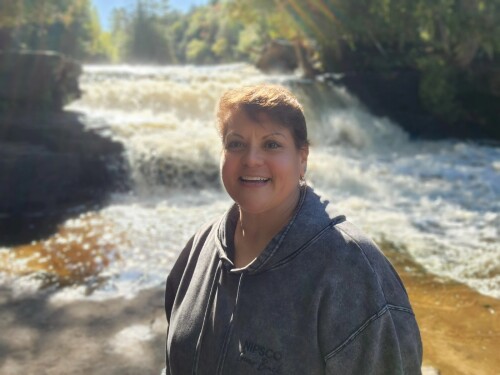 Julia Santana Profile