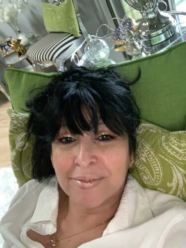 Tania Lorente Profile