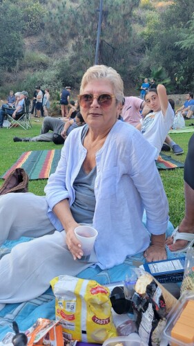 Stella Sarkissian Profile