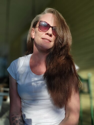 Roxanne Roberts Profile