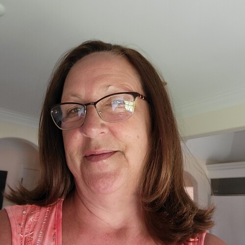 Maggie Ernst Profile