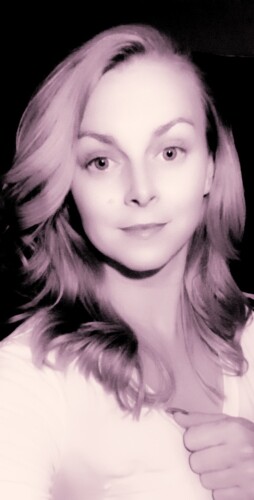 Sarah Hopkins Profile