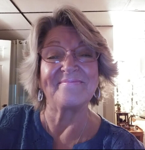 Vickie Saunders Profile