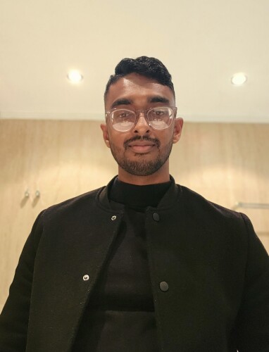 Kalesh Loakman Profile