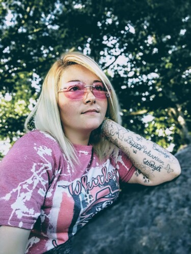 Samantha Mays Profile