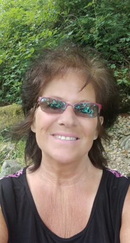 Denise Knowles Profile