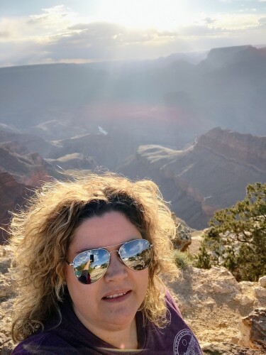 Linda Tucker Profile