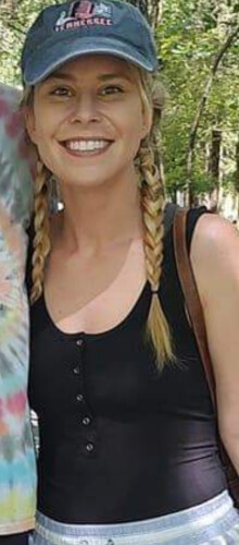 Lacey Raveling Profile