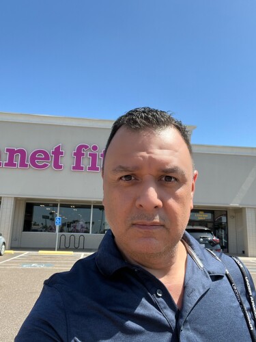 Esteban Saldivar Profile