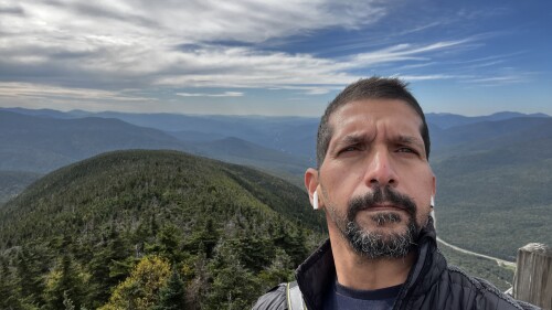 Carlos Rendon Profile