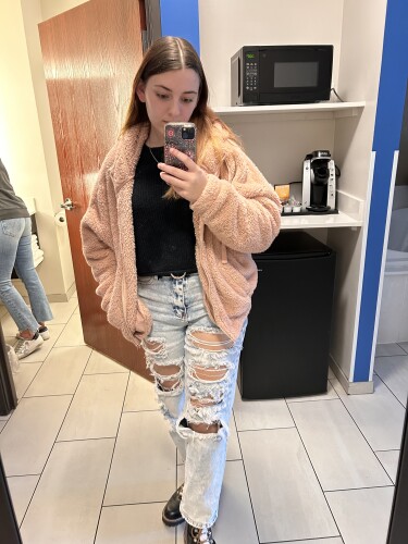 Melanie Ault Profile