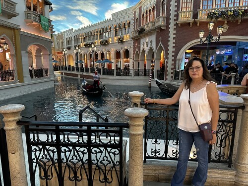 Caritina Lopez Profile