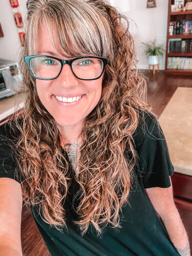 Tiffany Moon Profile