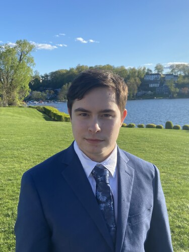 Max Amos-Flom Profile