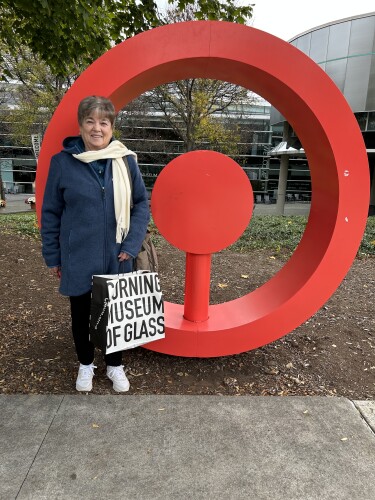 Shirley Lodes Profile