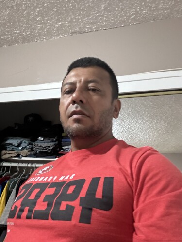 Giovanni Rivas Profile