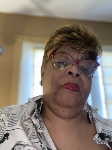 Linda robertson Profile