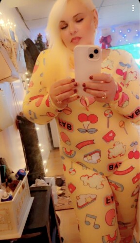 Ruth Gonzalez Profile