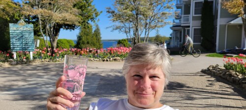 Laura Kochajda Profile