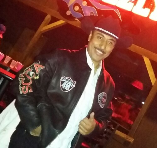 Ernesto Guillén Profile